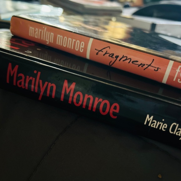Marilyn Monroe books - Picture 5 of 5